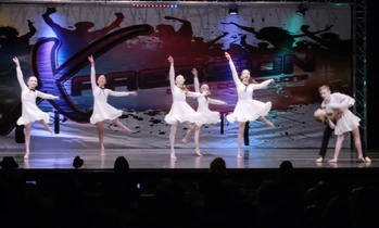 804 The Healer (2).jpg (200 KB)