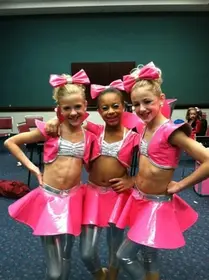 Sassy Dolls1.webp (23 KB)