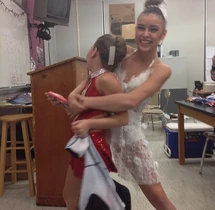 409 Mackenzie and Kalani.jpg (61 KB)