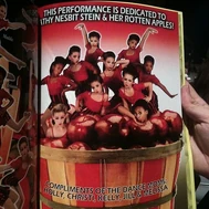 Tumblr m61m51pPzC1qzmiw4o1 500.jpg (84 KB) Yearbook Page.