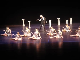 Tumblr m6iakkC97V1rtj69go4 1280.jpg (212 KB)