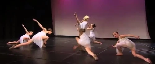 Candleinthewind.jpg (136 KB) Candle In The Wind