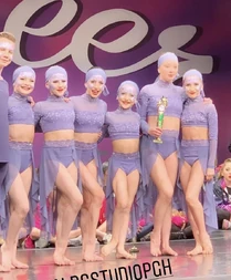 811 Group award.jpg (197 KB)