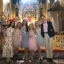 21-04-19 Easter service.jpg (188 KB)