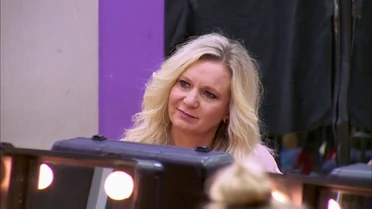 Tracey 01 - Wild Wild West Coast Part 2.jpg (177 KB)