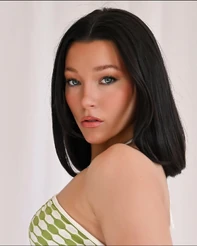 FallonChapman.jpg (101 KB)