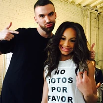 Nia and MikeyMinden 2015-02-04.jpg (96 KB)