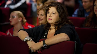 Dm-s2-24.jpg (35 KB)