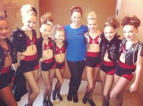 303 Group with Gianna.jpg (96 KB)