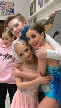 810 Soloists.jpg (154 KB)