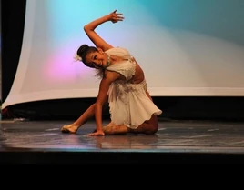 Tumblr n7dq87zny11t2hatyo10 1280