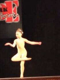 Maddie solo themannequin