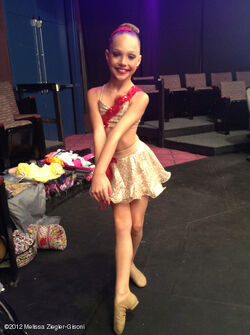 maddie ziegler dance outfits