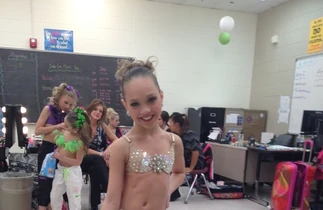 212 Maddie group costume.jpg (67 KB)