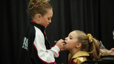 Dm-s2-30.jpg (36 KB)