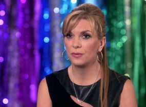 Melissa Gisoni - MvK.jpg (158 KB)