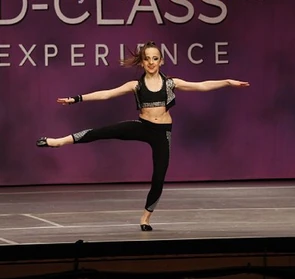 513 Kaycee Hot Stuff 3.png (746 KB)