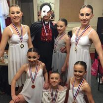 205 Group.jpg (171 KB)