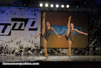 JUMP-Maddie-Chloe-03.jpg (78 KB)