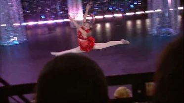 WGRSS(1)PLDC.jpg (645 KB) Nia at Reunion Special.