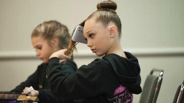 Dm-s3-30.jpeg (31 KB)