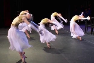 Passing Through Time - MvK.jpg (124 KB)