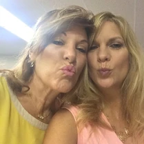 Jill with Melissa.jpg (83 KB)