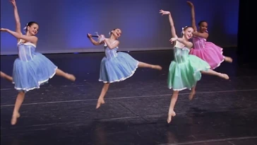 S02-E16 28-13.jpg (41 KB)