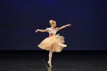 Youth America Grand Prix - Chloe Lukasiak - Variation from La Fille Mal Gardee (5).jpg (164 KB)