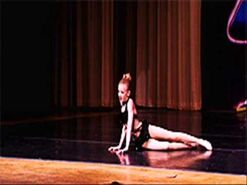 OTdVRkVBN0dma2Mx o paige-hyland-dance-moms-rare-pics-and-video