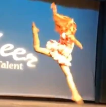 506 prom queen.jpg (83 KB)