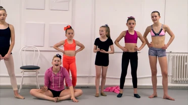 UK 208 Rehearsals2.jpg (188 KB)