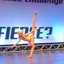 810 Lilliana solo.jpg (86 KB) Shine Bright