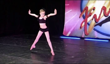 Tumblr m6wv036XBQ1rytq3ko5 1280.jpg (68 KB)