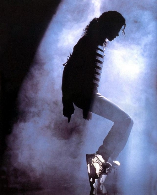 michael jackson moonwalk