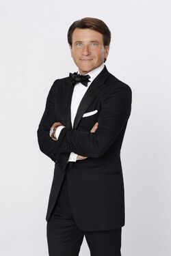 Dancing With the Stars' Contestant Robert Herjavec Talks Training