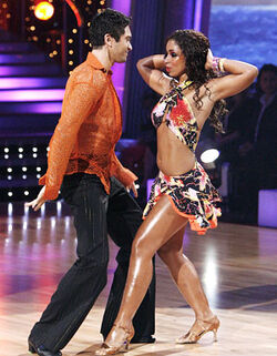 Mýa-Dmitry-Lambada
