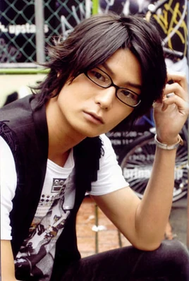 Без костюма 