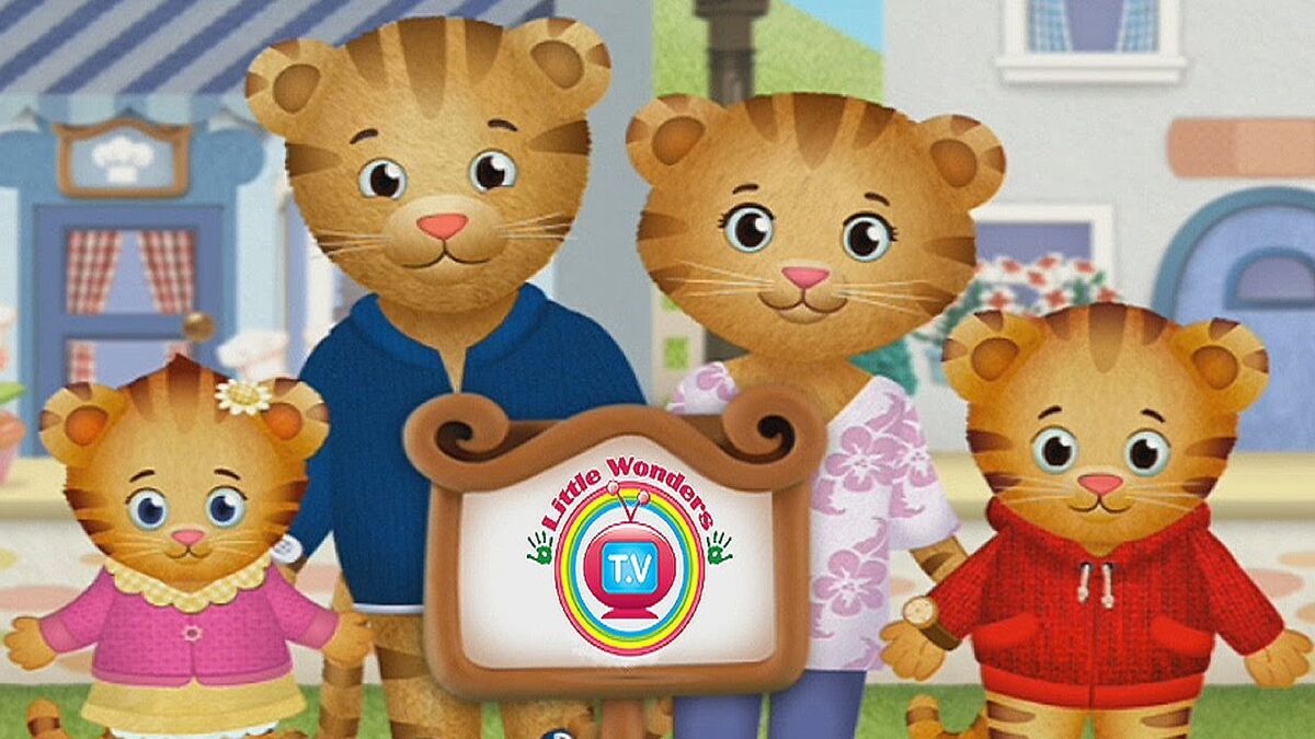 Daniel tiger light outlet up shoes