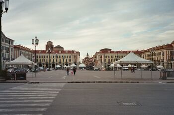 Cuneo Marktplatz01