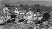 Second aliyah Pioneers in Migdal 1912 in kuffiyeh