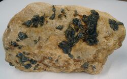 Alkaline pegmatite