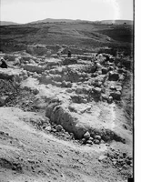 Bet shemesh 2.jpg (97 ק"ב) חפירות