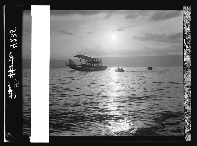 נחתית המטוס בדרך מלונדון לדלהי - הודו