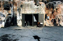 מערת שמעון הצדיק - צילם: מיכאל יעקובסון