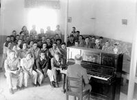 מקווה ישראל-ZKlugerPhotos-00132m3-090717068512bd6c.jpg (133 ק"ב) התזורת המקור:ויקישיתוף באמצעות ארכיון התצלומים הלאומי - תמונות רבות נוצרו על-ידי צלמי לשכת העתונות הממשלתי ובין השאר זולטן קלוגר