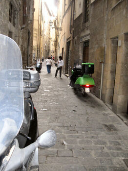 Via Ramaglianti ara via dei Giudei4444