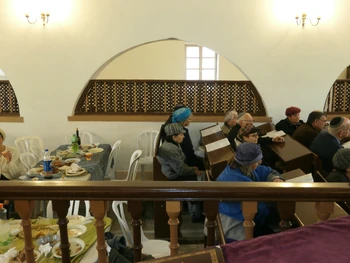 "עזרת הנשים"