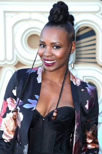 Tamberla Perry | Dare Me Wiki | Fandom