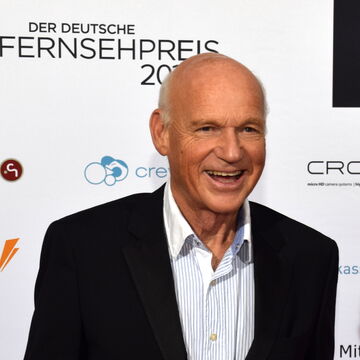 Dietrich Hollinderbaumer Dark Wiki Fandom